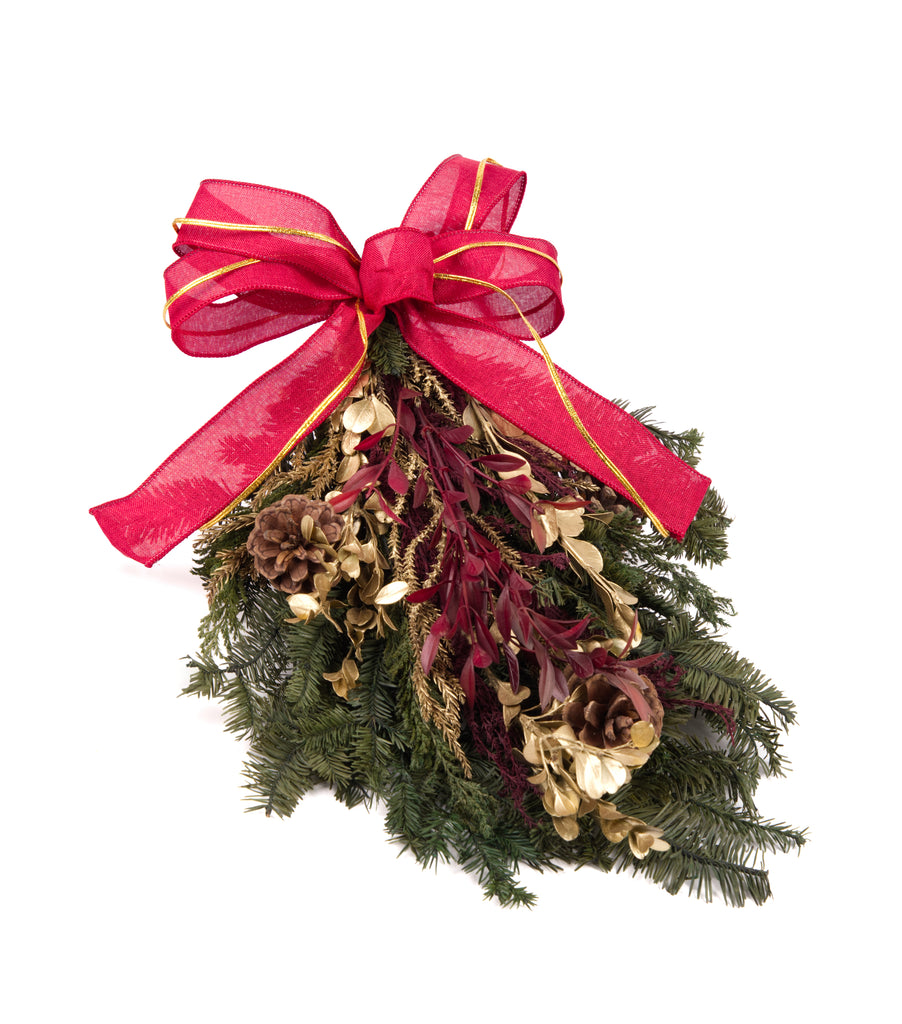 Corsage de Coniferas para Árbol Martha Sophia