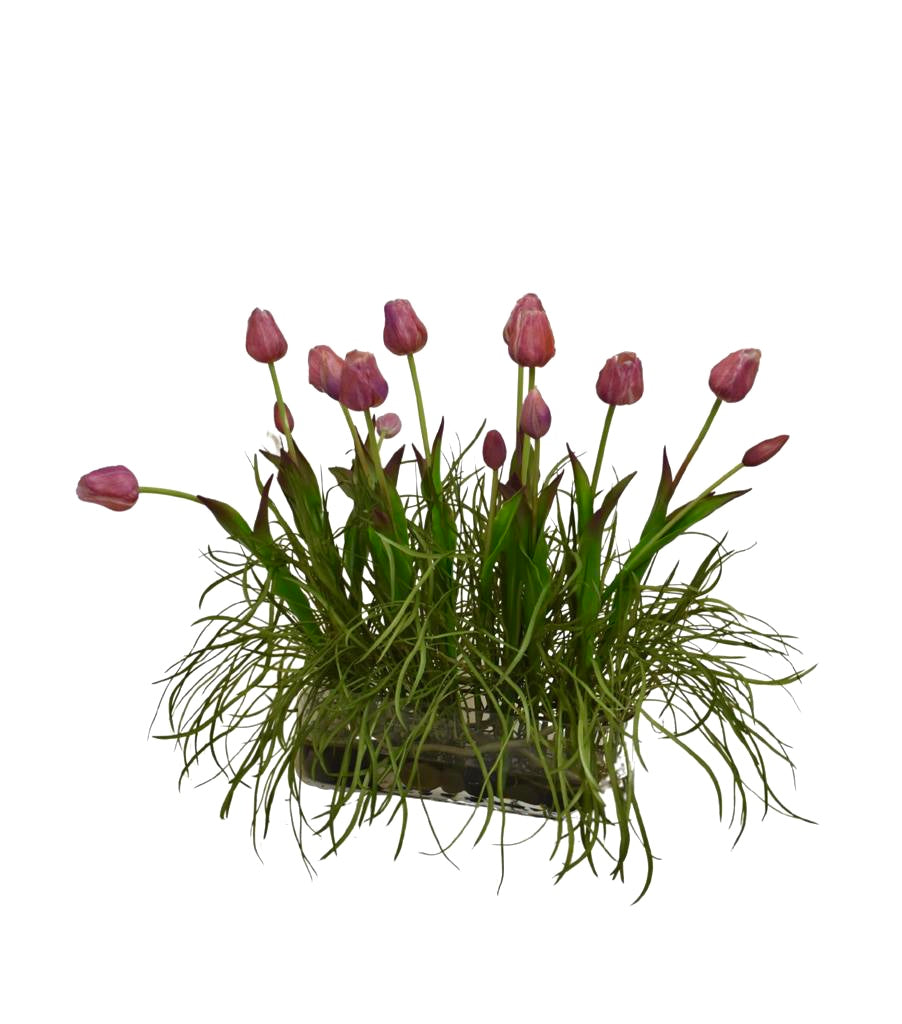Centro de Mesa con Tulipanes Artificiales en Base Rectangular de Vidrio con Agua Acrílica