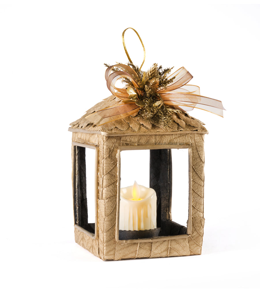 Estuche con 1 Pieza de Farol Grande de Encino c/Led Golden Woods