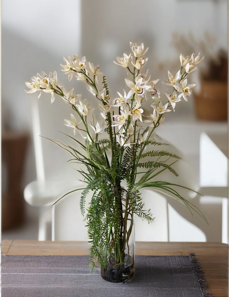 Orquideario con Cymbidium Artificial en Florero de Vidrio