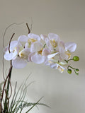 Orquideario con Phalaenopsis Articial en Base Tipo Cantera