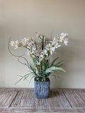 Orquideario con Cymbidium Artificial en Base Cantera