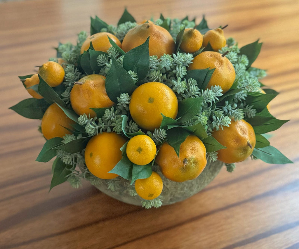 Centro de Mesa con Naranjas y Mandarinas Hechas a Mano Pintadas al Óleo en Base Tipo Cantera