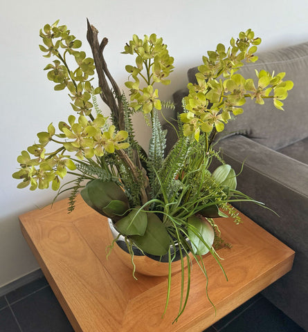 Orquideario con Mini Vanda Orchid Verde Artificial en Base Tipo Espejo