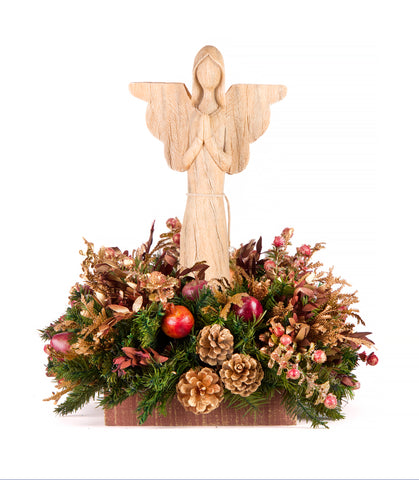 Centro de Mesa con Ángel Rezando de Madera Martha Sophia