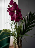 Orquideario con Vanda Orchid y Follajes Artificiales en Florero de Vidrio - Martha Sophia