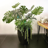 Planta Monstera  de 90cm con Lotus  y Helecho Colgante en Base de Resina Chocolate